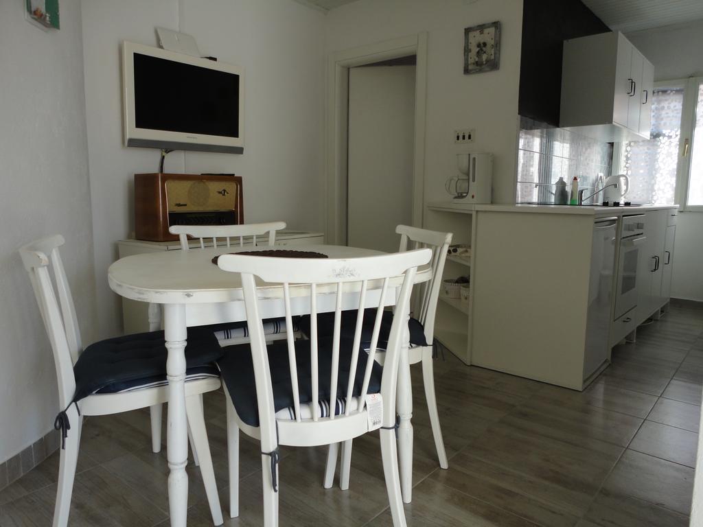 Apartment Rados Нин Экстерьер фото